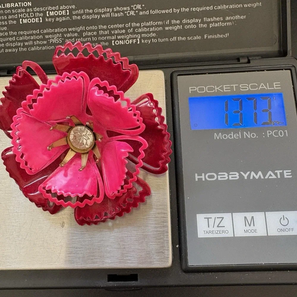 Vintage Enamel Metal Flower Brooch Dimensional Pink MOD Pop Art